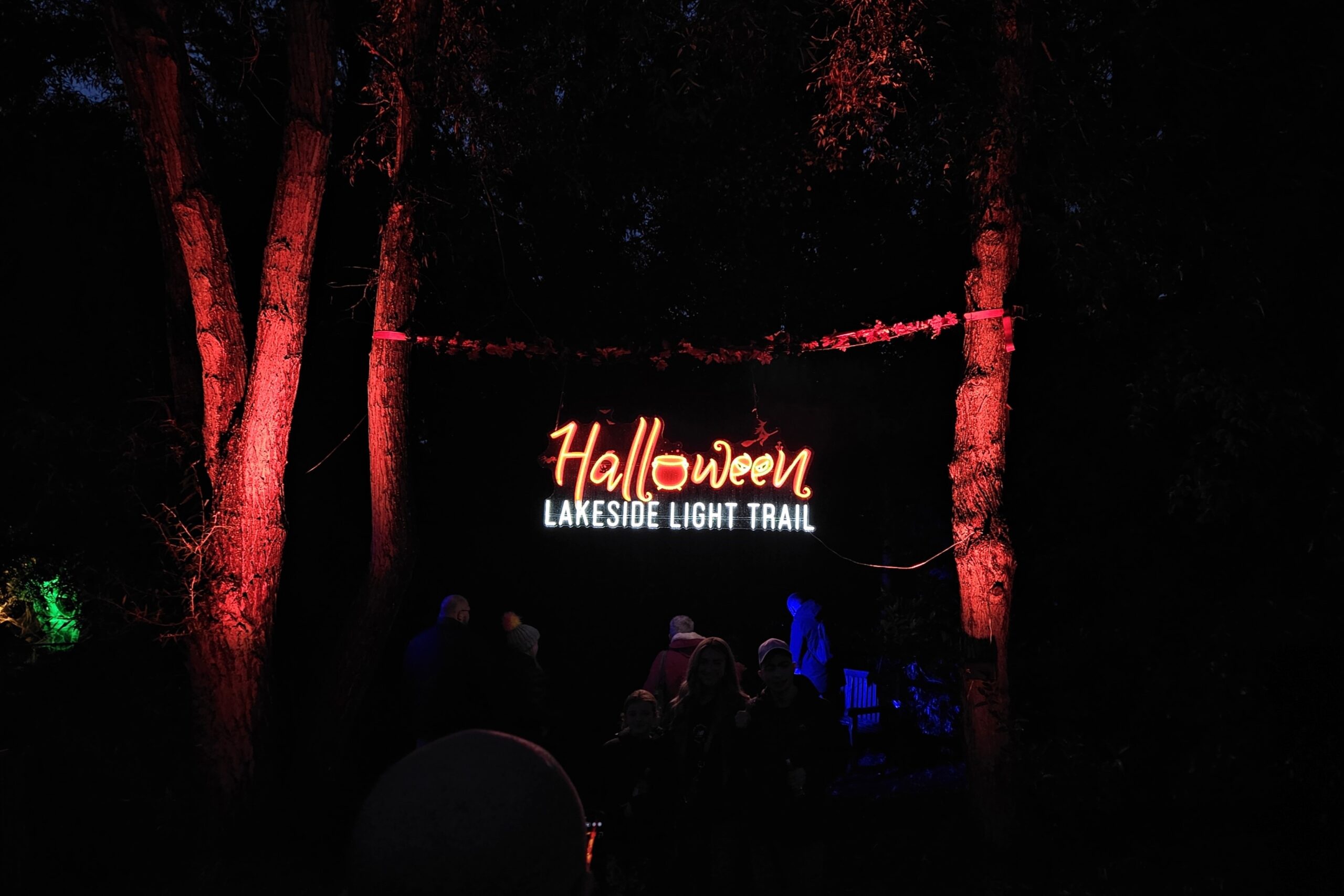 Halloween Lakeside Trail review and tips